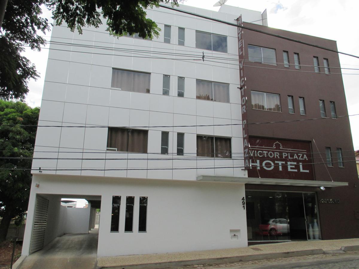 Victor Plaza Arcos Quarto foto